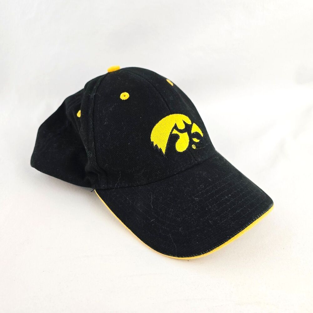 Iowa Hawkeyes Hat Mens Adjustable Black Yellow Embroidered College Signature8